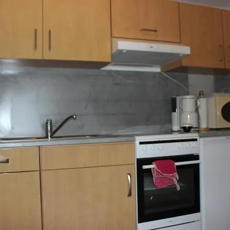 Апартаменты Nordsee-Buesum-Ferienwohnung-2-Zimmer-Wlan-Parkplatz-Meer-Am-Deich-Hafen-150M-Fewo-60M2 Бюзум