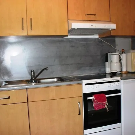 Nordsee-Buesum-Ferienwohnung-2-Zimmer-Wlan-Parkplatz-Meer-Am-Deich-Hafen-150M-Fewo-60M2 Апартаменты Бюзум